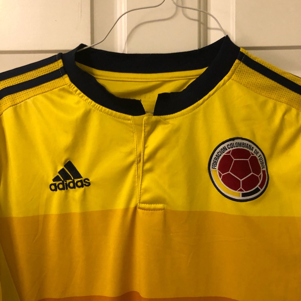 Adidas Colombia (home) youth soccer jersey, XXL - Picture 2 of 9